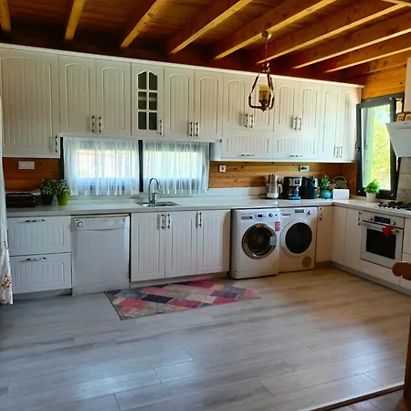 Hotel Linatreehouse 4*